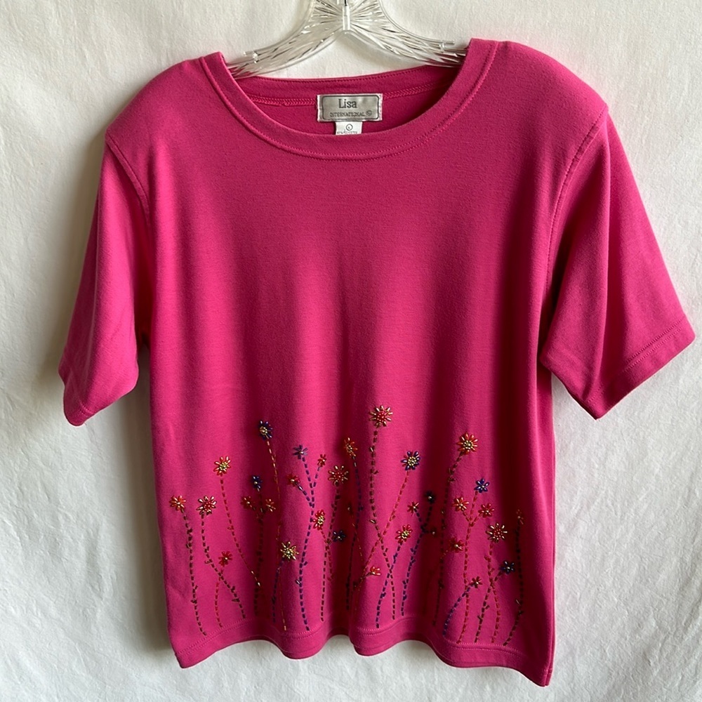 Lisa International pink beaded floral-bottom top, size L
